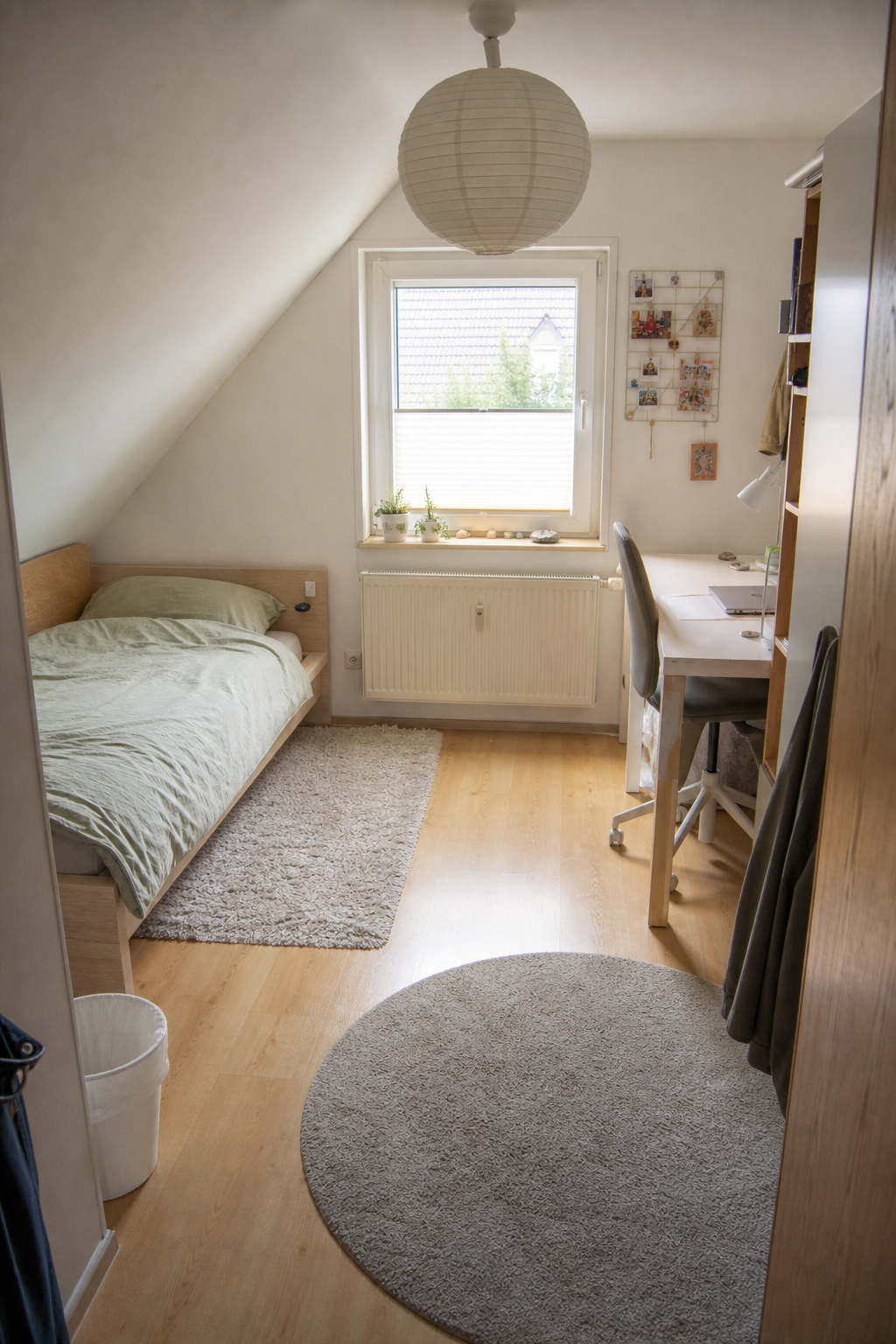 Jungenzimmer hell ruhige Farben